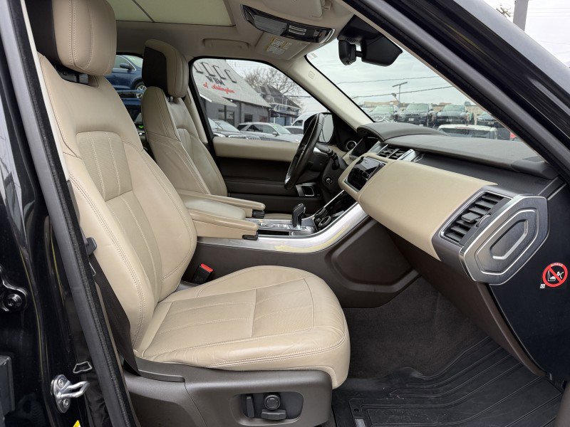 Used 2018 Land Rover Range Rover Sport HSE image 29