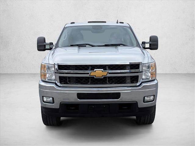 Used 2014 Chevrolet Silverado 2500 LT w/ Custom Sport Truck Package AWD/4WD image 2