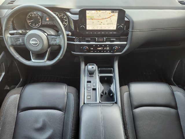 Used 2023 Nissan Pathfinder SL FWD image 24