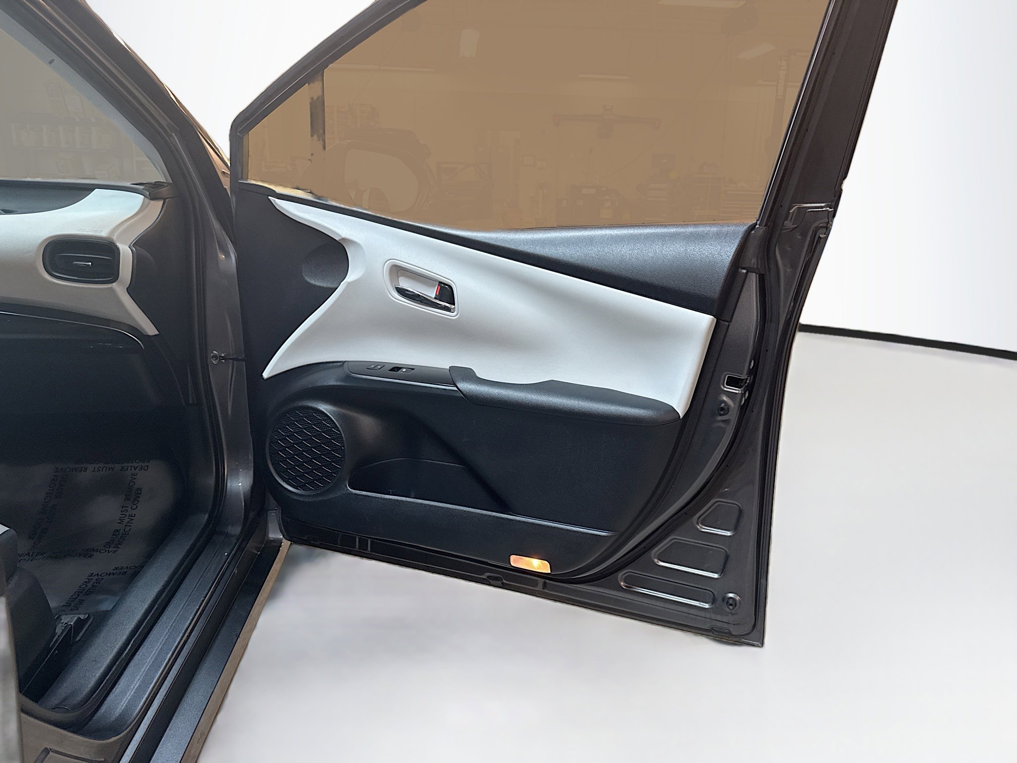 Used 2017 Toyota Prius Two image 29