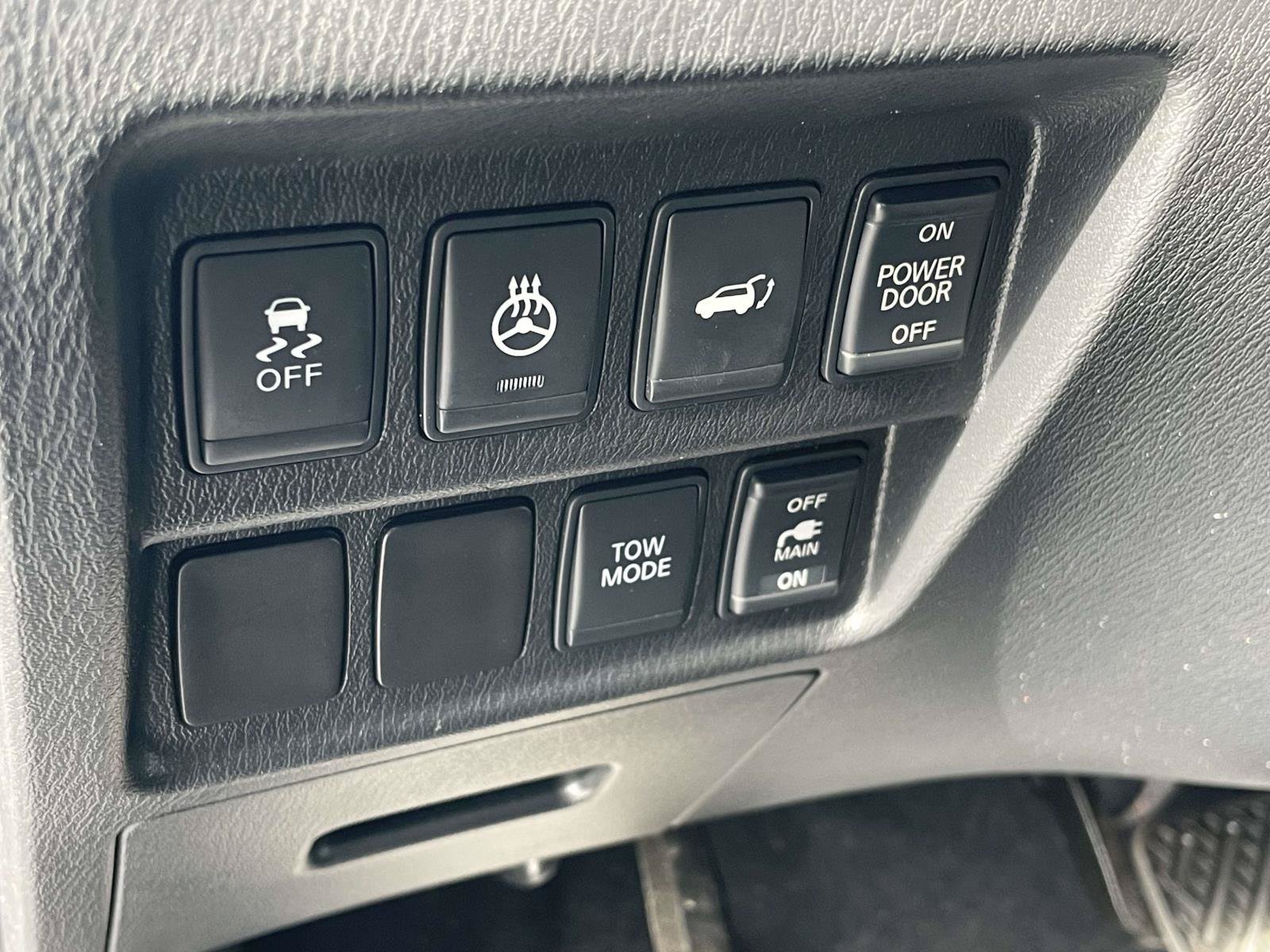 Used 2014 Nissan Pathfinder Platinum AWD/4WD image 20