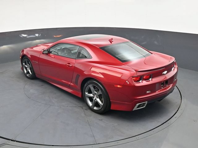 Used 2013 Chevrolet Camaro LT RWD image 24