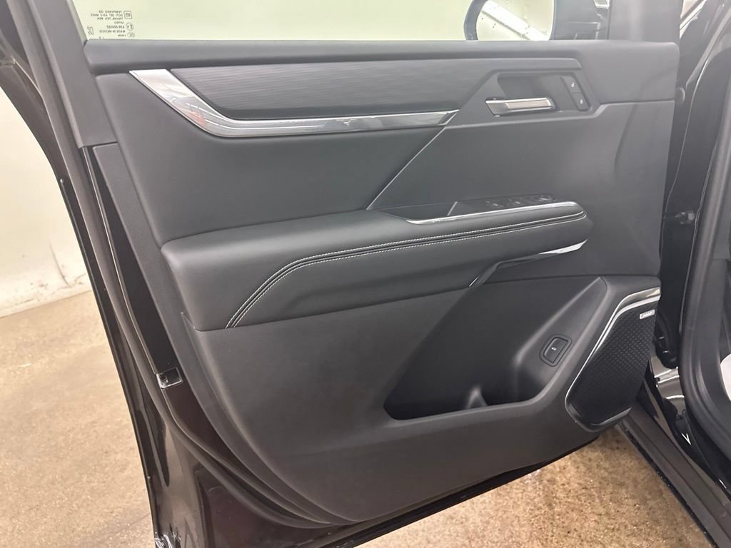 New 2026 GMC Acadia Elevation w/ Elevation Premium Package AWD/4WD image 36