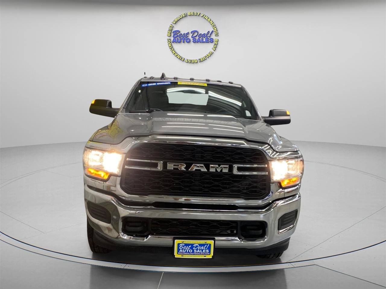 Used 2022 RAM 2500 Tradesman w/ Chrome Appearance Group image 8