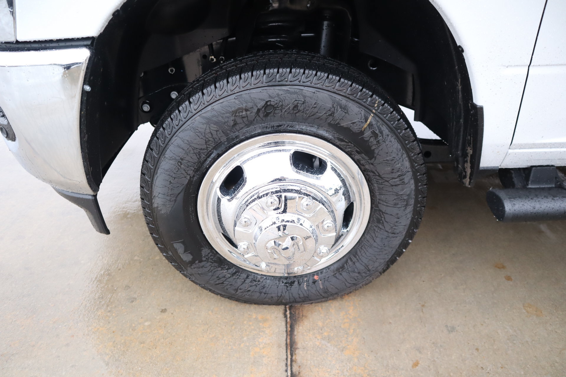 New 2027 RAM 3500 Tradesman AWD/4WD image 18