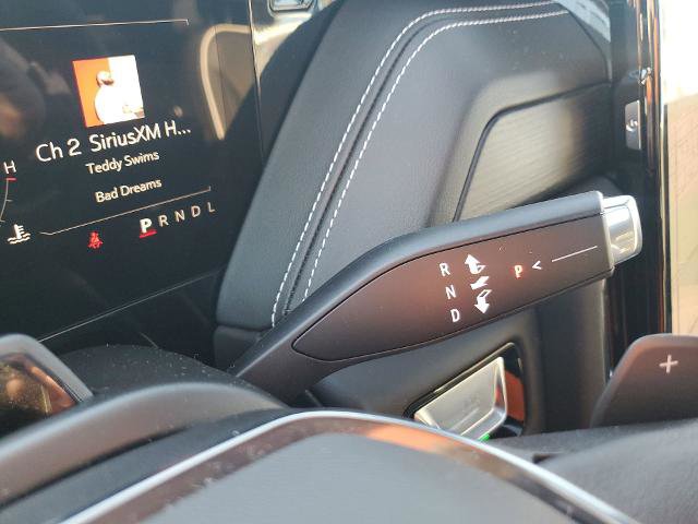 New 2026 GMC Yukon XL AT4 Ultimate w/ LPO, Floor Liner Package image 24