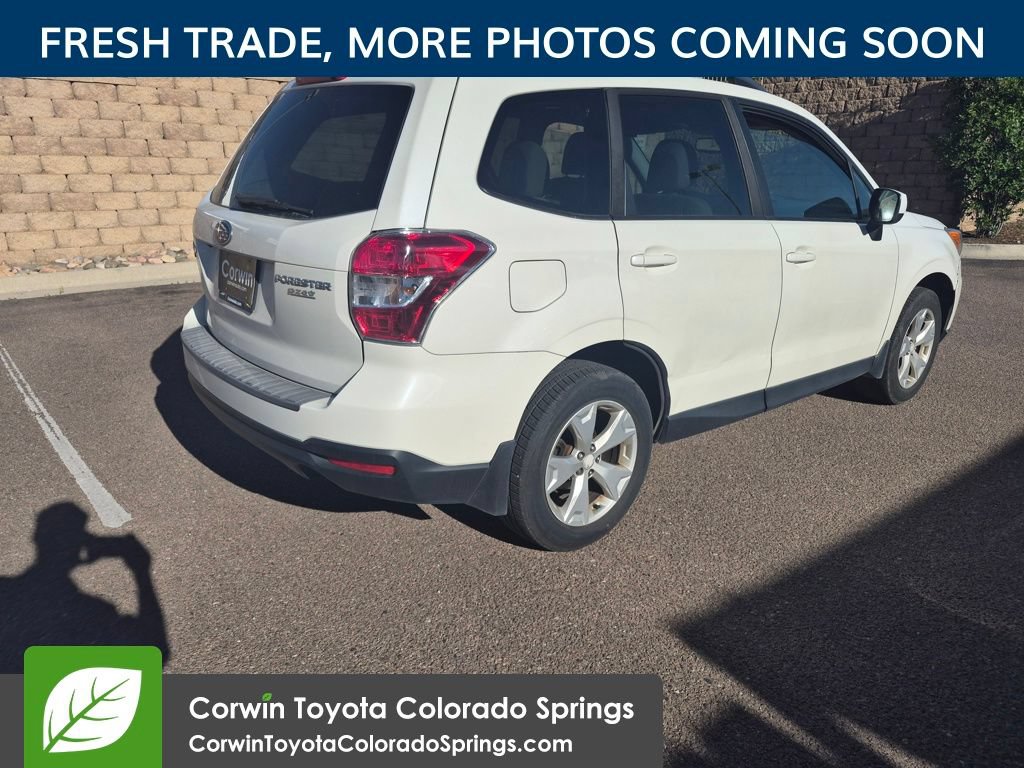 Used 2016 Subaru Forester 2.5i Premium w/ All-Weather Package AWD/4WD image 9