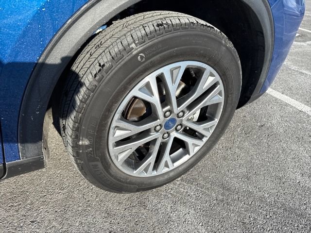 Used 2022 Ford Escape SEL image 11
