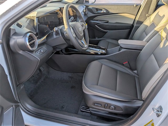 New 2025 Chevrolet Trax ACTIV w/ Driver Confidence Package image 5