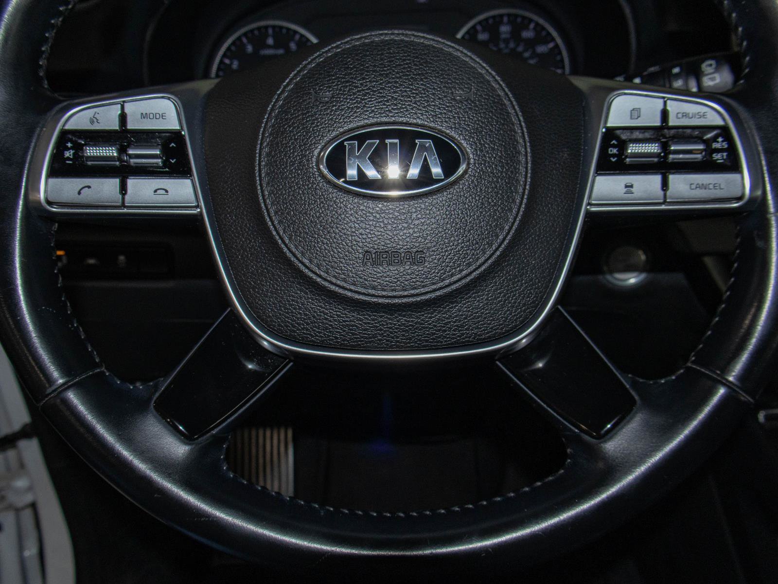 Used 2020 Kia Telluride S FWD image 11