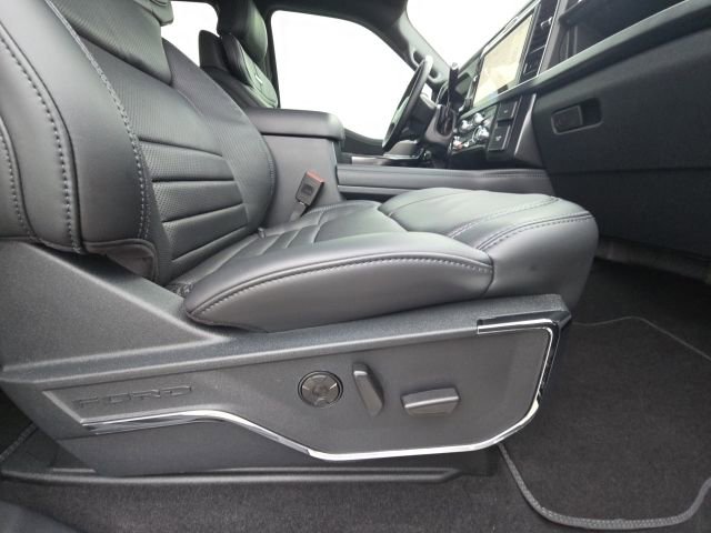 Used 2026 Ford F250 Platinum w/ Tremor Off-Road Package image 19