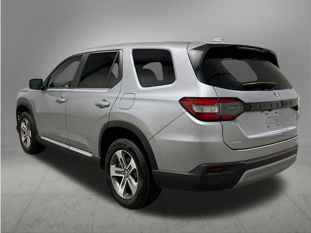 New 2025 Honda Pilot EX-L image 3
