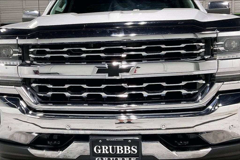Used 2017 Chevrolet Silverado 1500 LTZ w/ Texas Edition RWD image 35