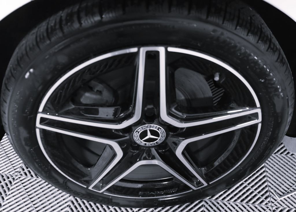 Certified 2022 Mercedes-Benz CLA 250 4MATIC image 8