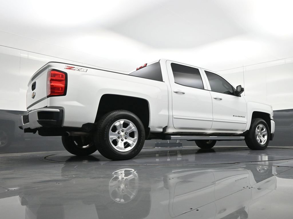 Used 2018 Chevrolet Silverado 1500 LT w/ All Star Edition image 27