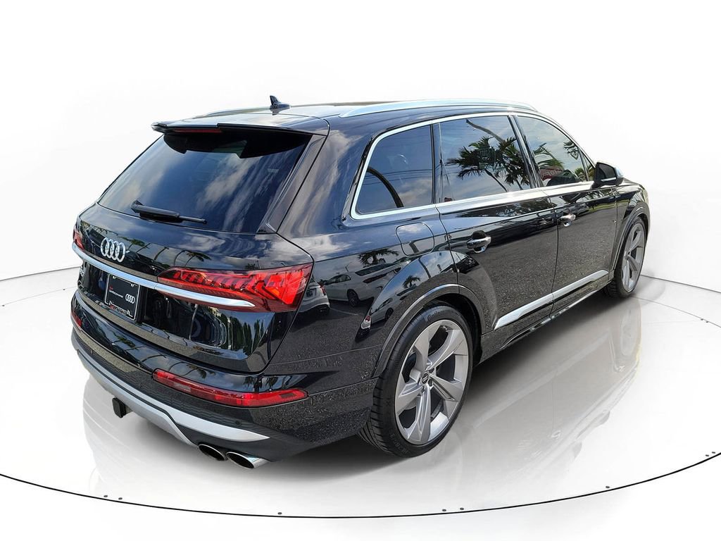 Certified 2023 Audi SQ7 Premium Plus AWD/4WD image 4