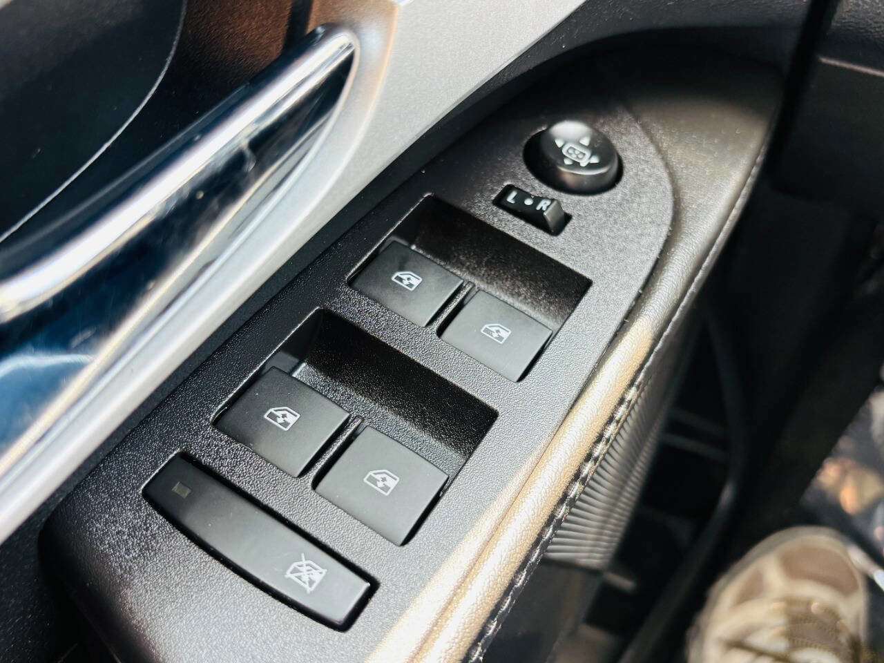 Used 2015 Chevrolet Equinox LS FWD image 17