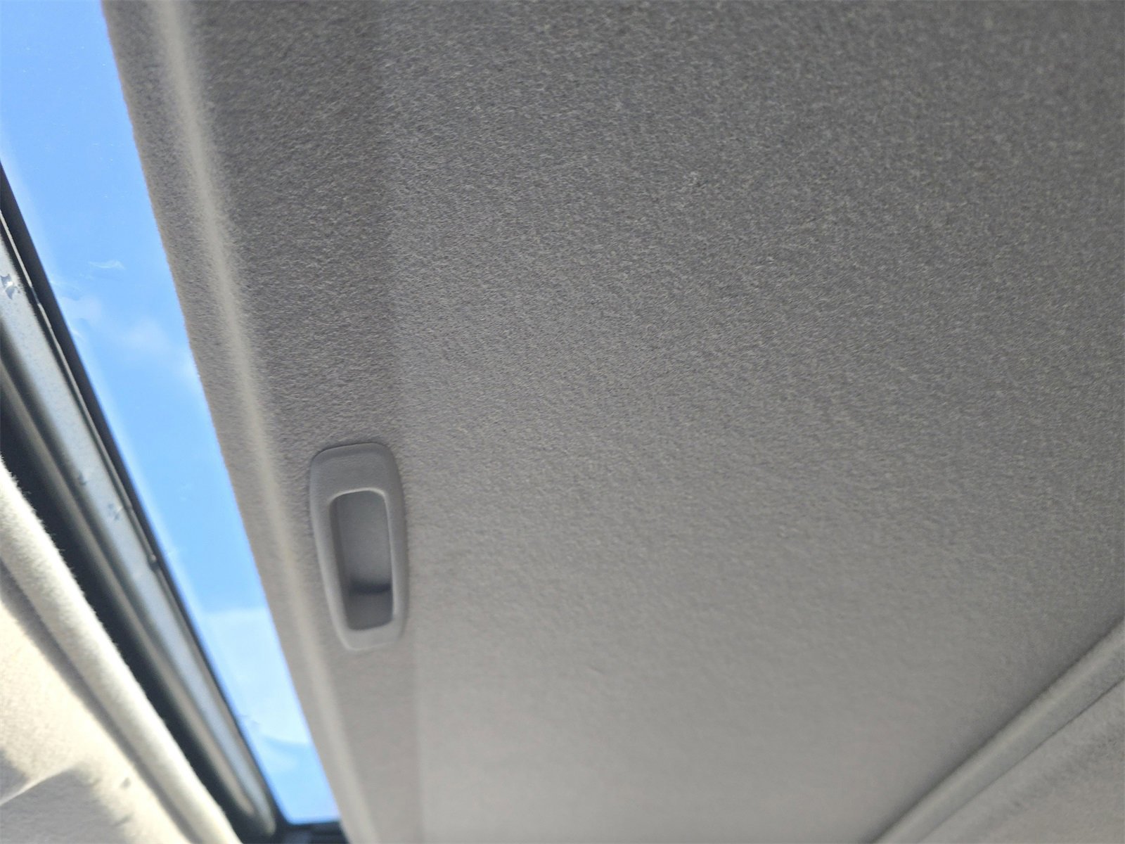 Used 2010 Toyota Highlander SE image 28