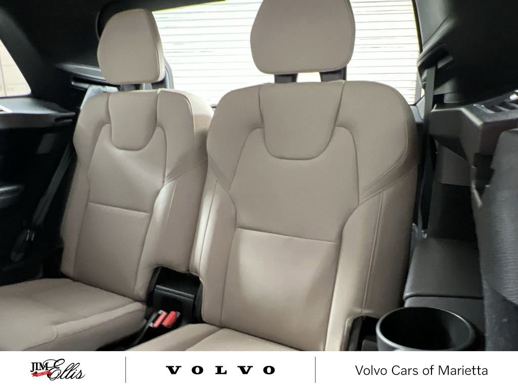 New 2026 Volvo XC90 B6 Plus w/ Protection Package Premier image 20