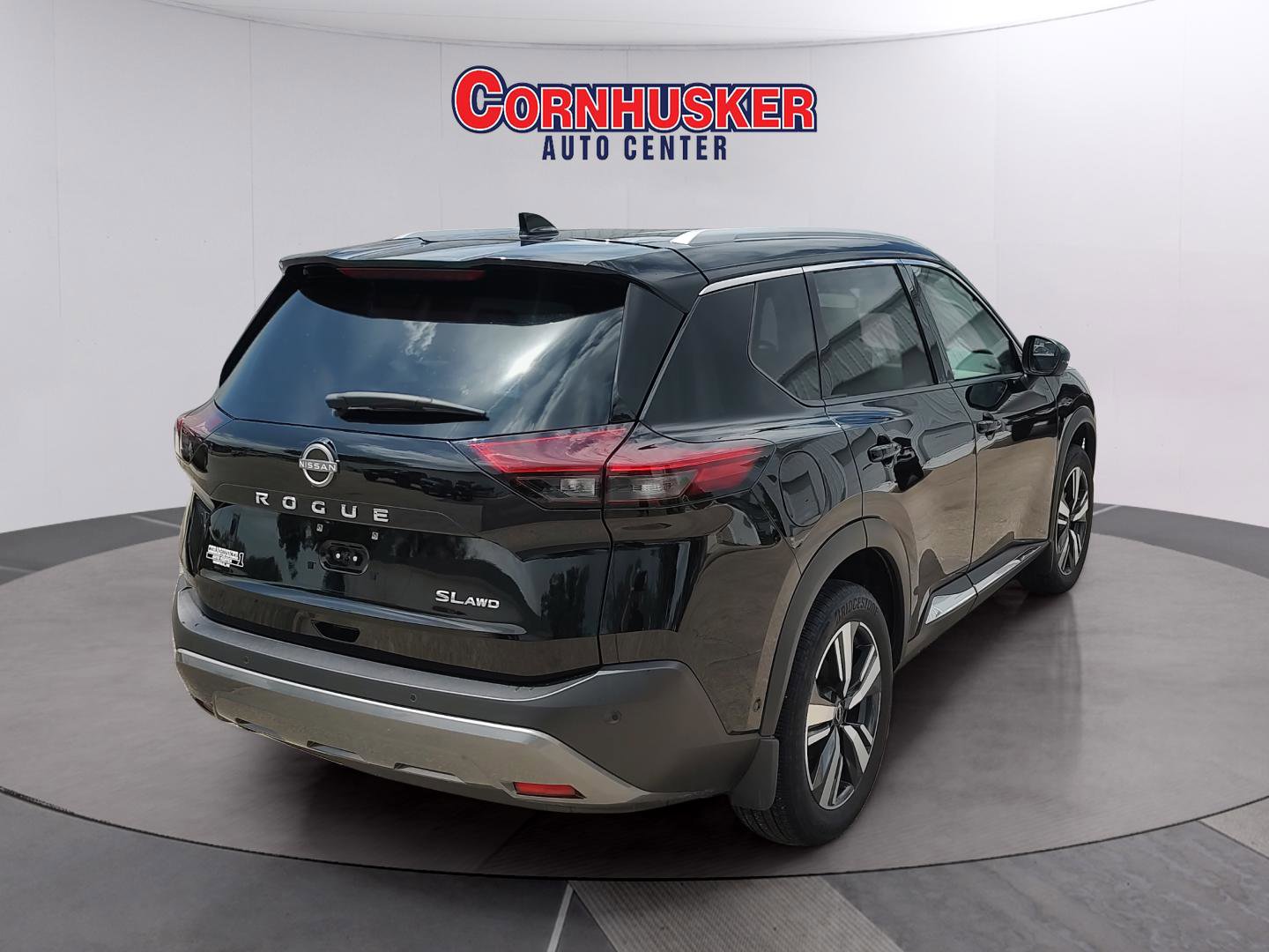 Used 2023 Nissan Rogue SL w/ SL Premium Package AWD/4WD image 7