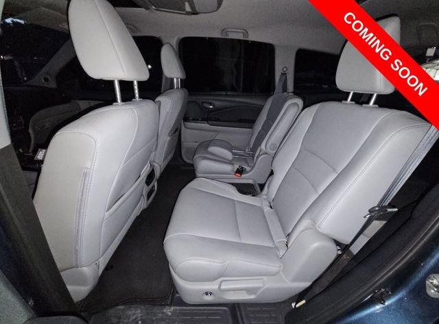 Used 2019 Honda Pilot Touring image 6
