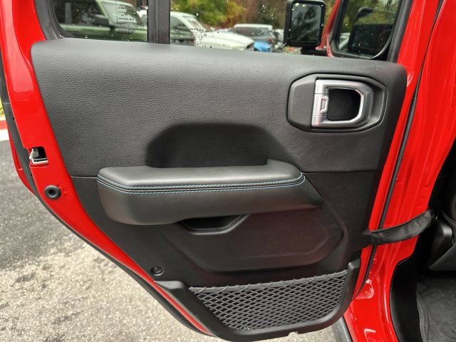 Used 2024 Jeep Wrangler Unlimited Rubicon 4xe w/ Capability Package image 23