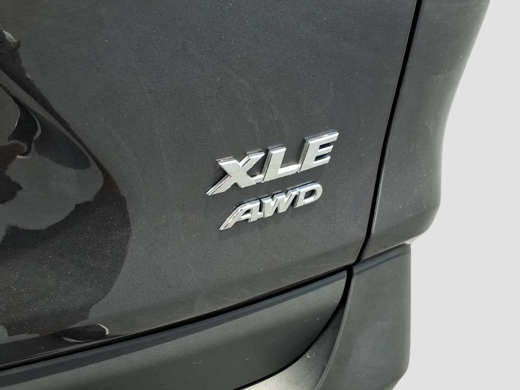 Used 2024 Toyota RAV4 XLE Premium w/ Weather Package AWD/4WD image 10