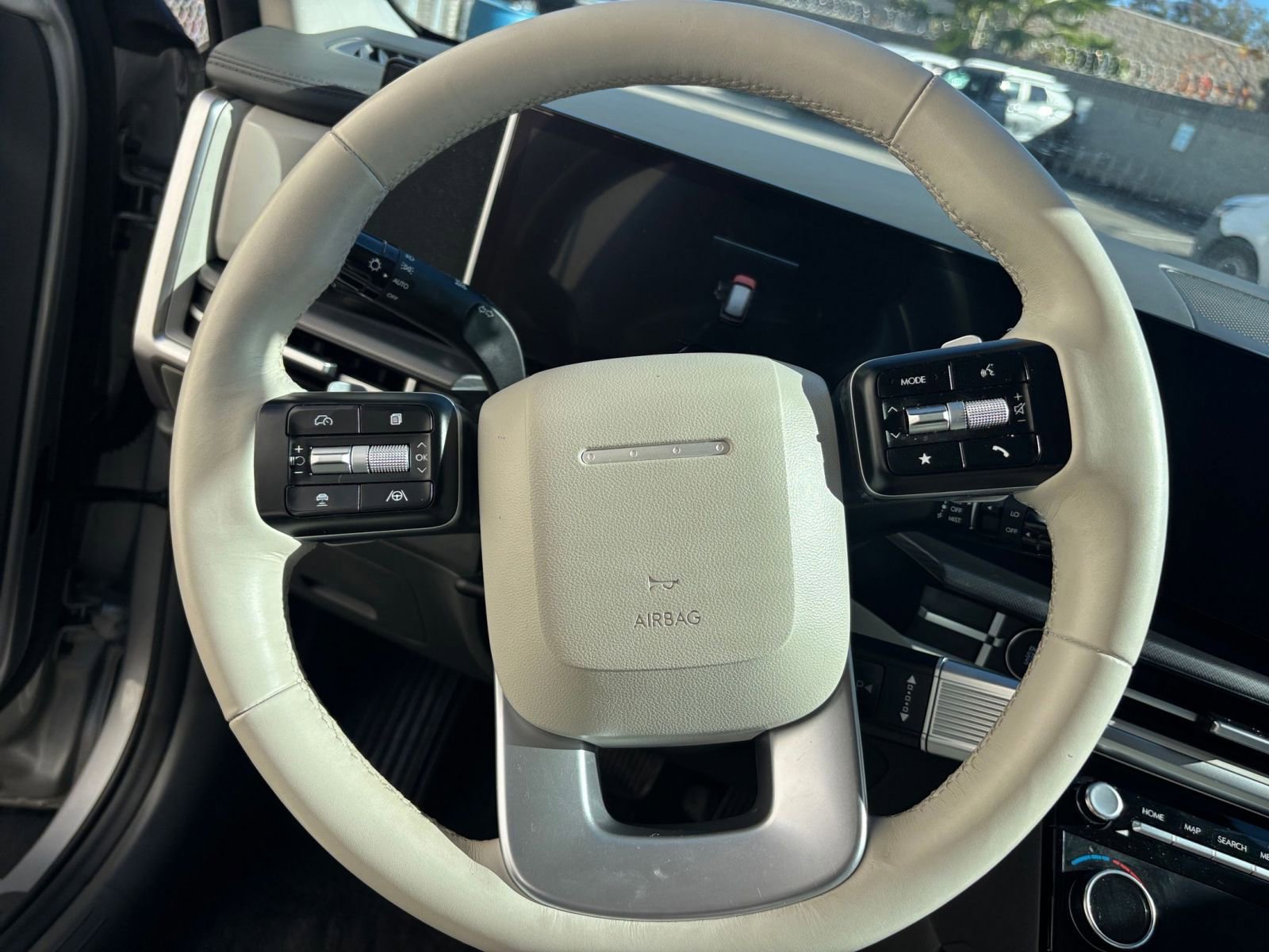 Used 2025 Hyundai Santa Fe SEL image 29