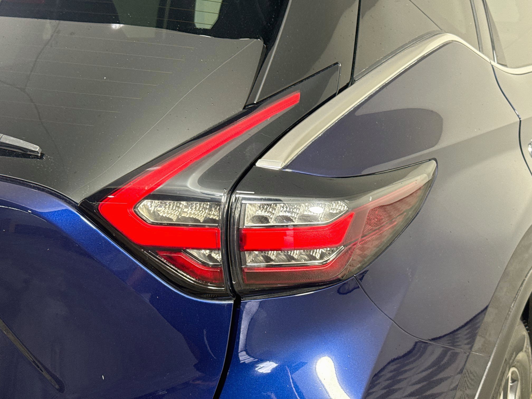 Used 2023 Nissan Murano S FWD image 34