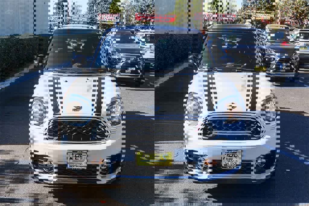 Used 2019 MINI Cooper Countryman S image 2