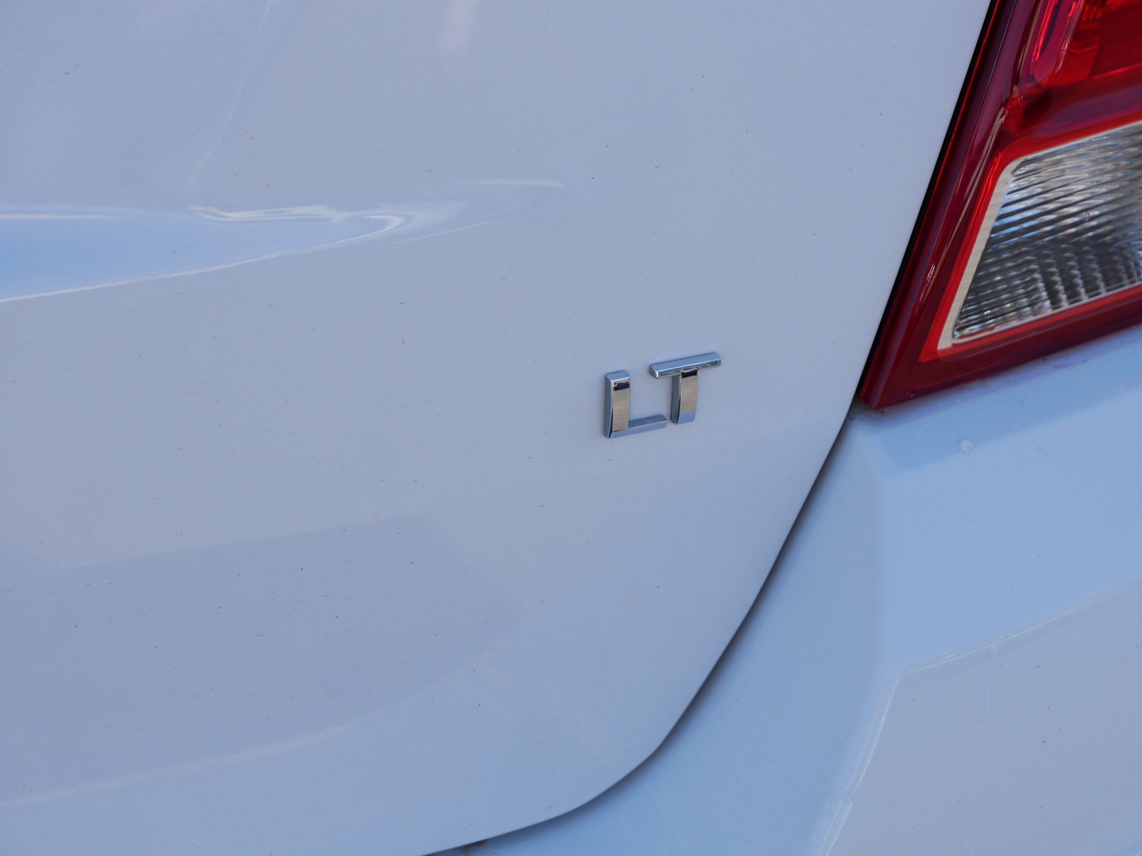 Used 2020 Chevrolet Trax LT w/ Driver Confidence Package AWD/4WD image 7