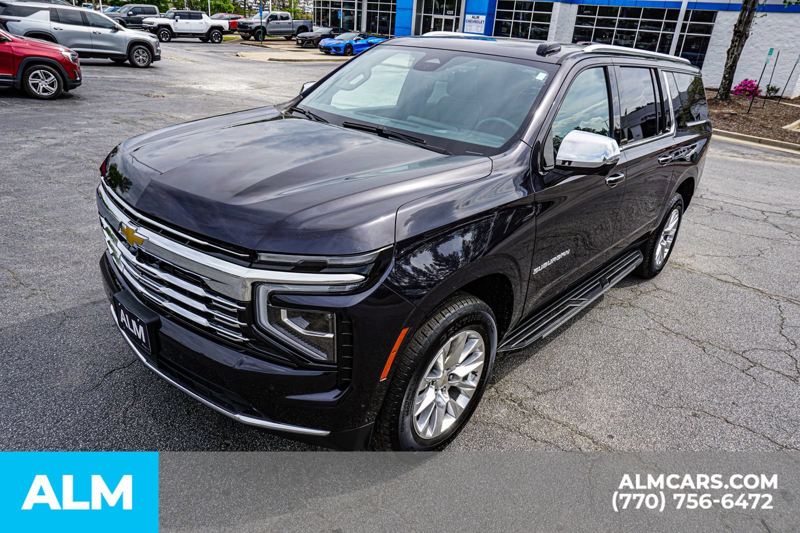 Used 2025 Chevrolet Suburban Premier AWD/4WD image 18