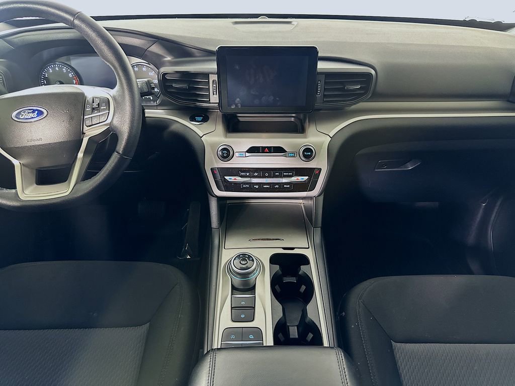 Used 2023 Ford Explorer XLT RWD image 18