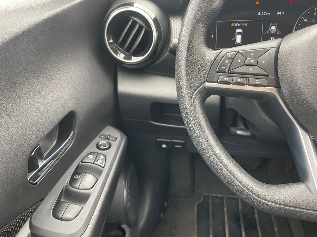 Certified 2024 Nissan Kicks SV FWD image 12