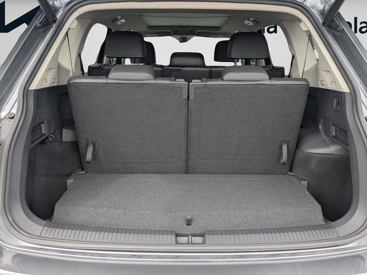 Used 2021 Volkswagen Tiguan SEL image 20