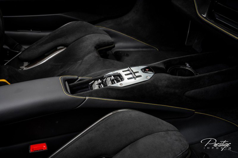 Used 2025 Ferrari SF90 Spider image 53