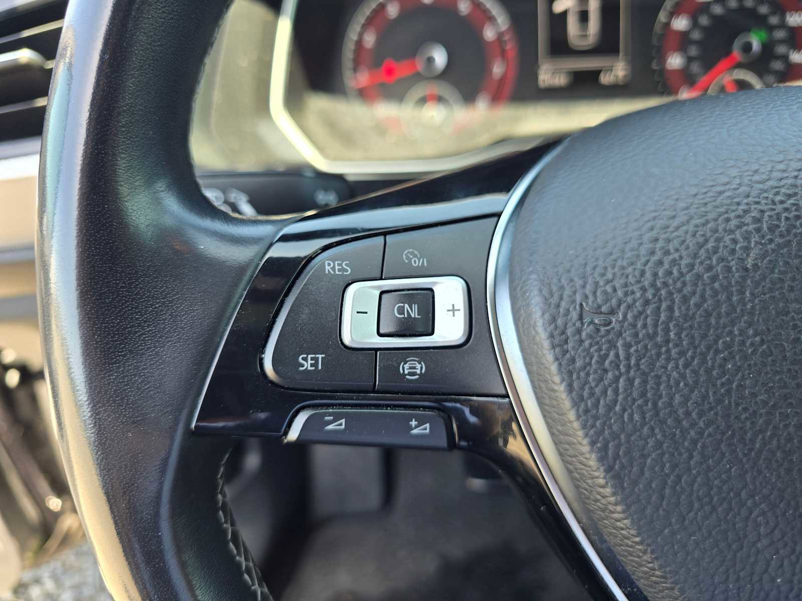 Used 2020 Volkswagen Jetta R-Line image 16