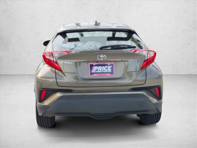 Used 2021 Toyota C-HR XLE FWD image 6