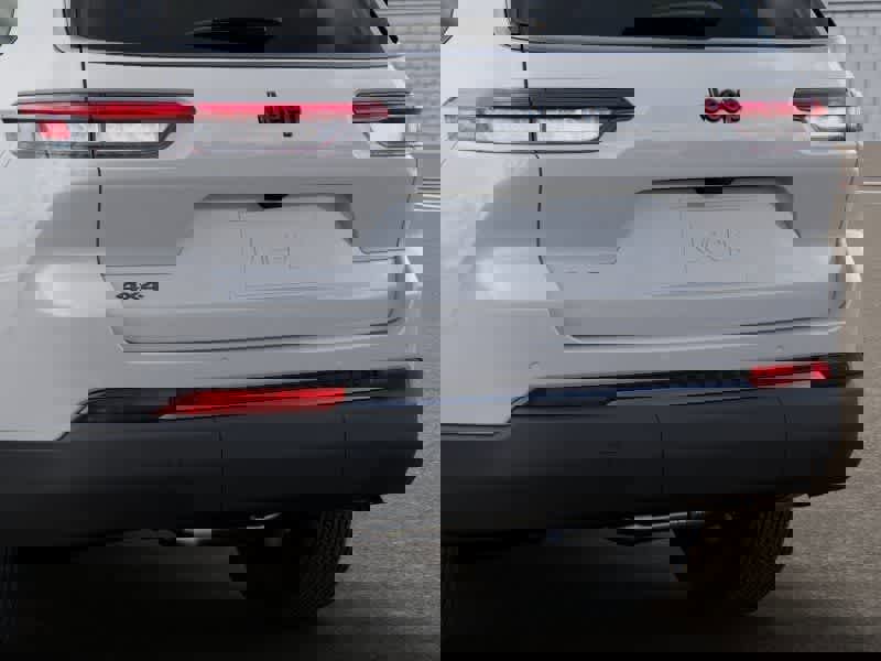 New 2026 Jeep Grand Cherokee L 4WD image 13