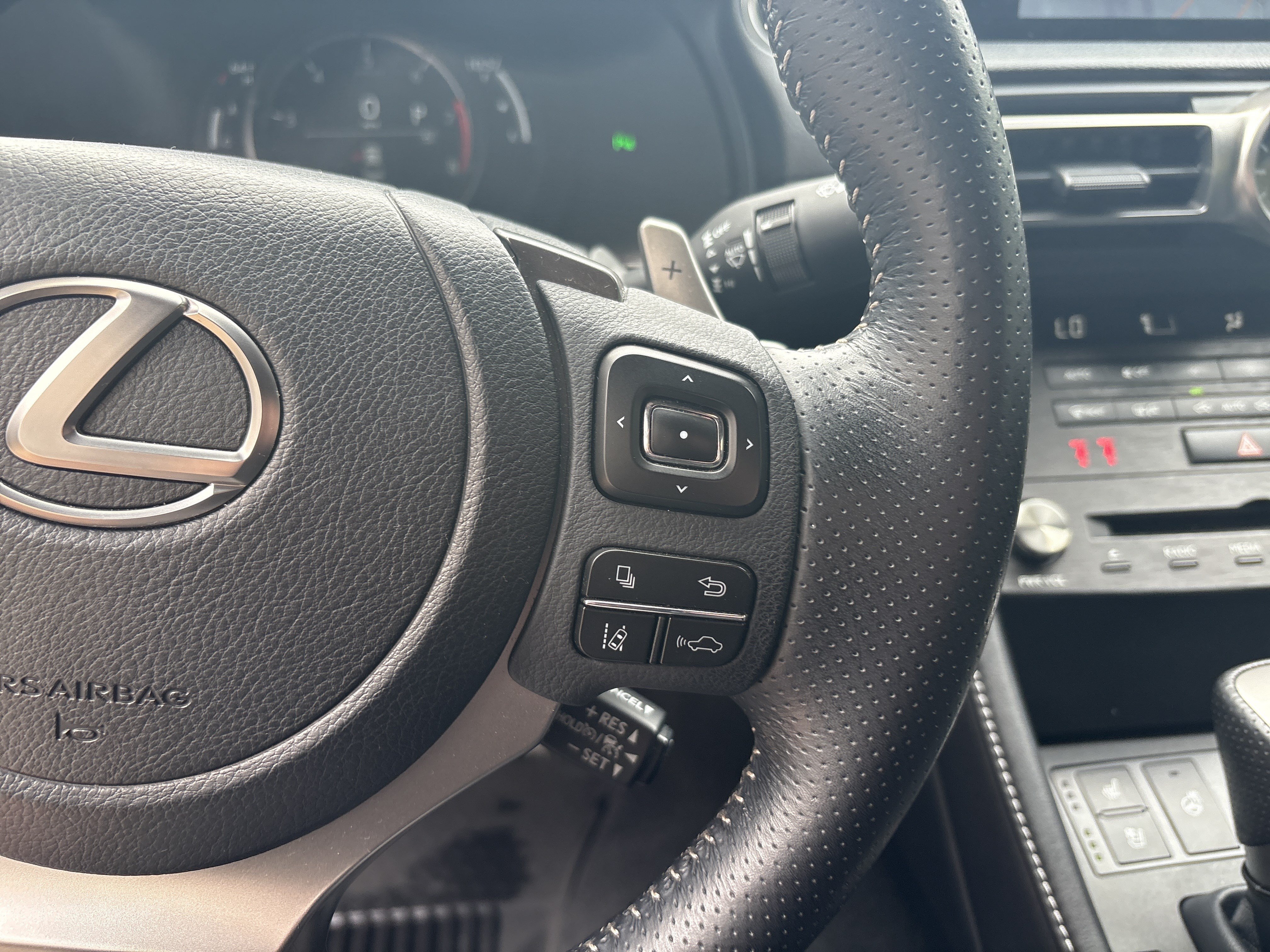 Used 2023 Lexus RC 350 F Sport w/ Navigation Package AWD/4WD image 22