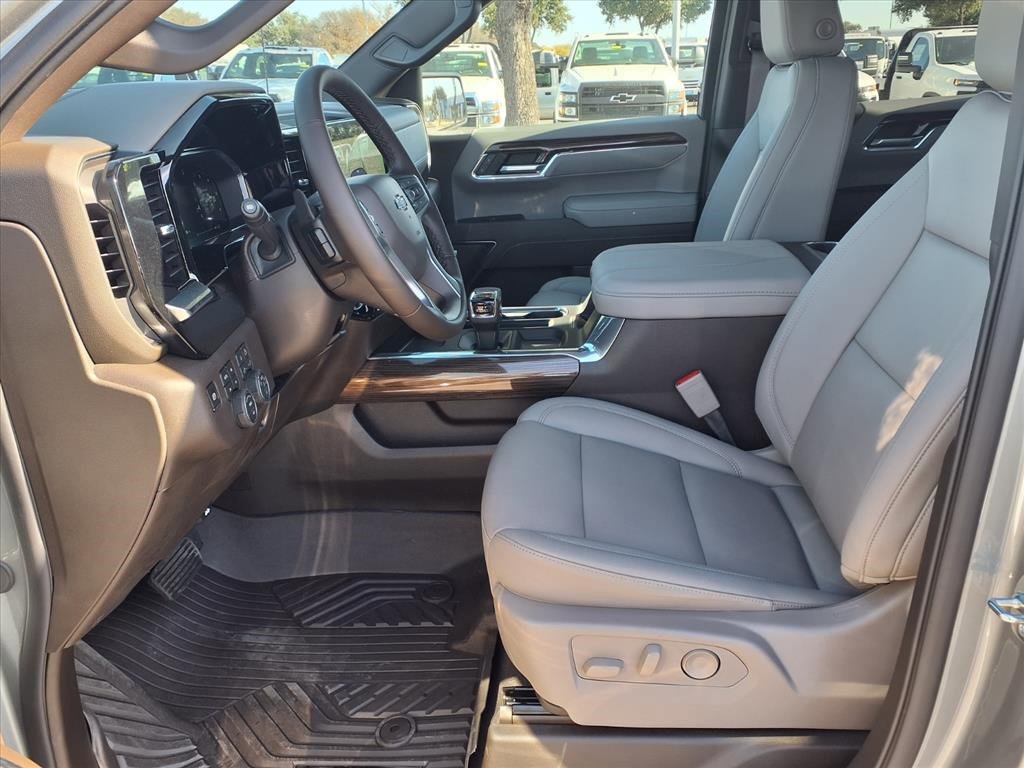 New 2026 Chevrolet Silverado 1500 LT Trail Boss w/ Safety Package image 6