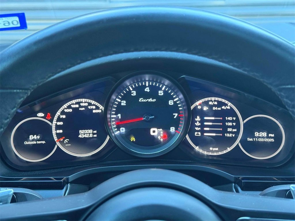 Used 2020 Porsche Cayenne Turbo image 21
