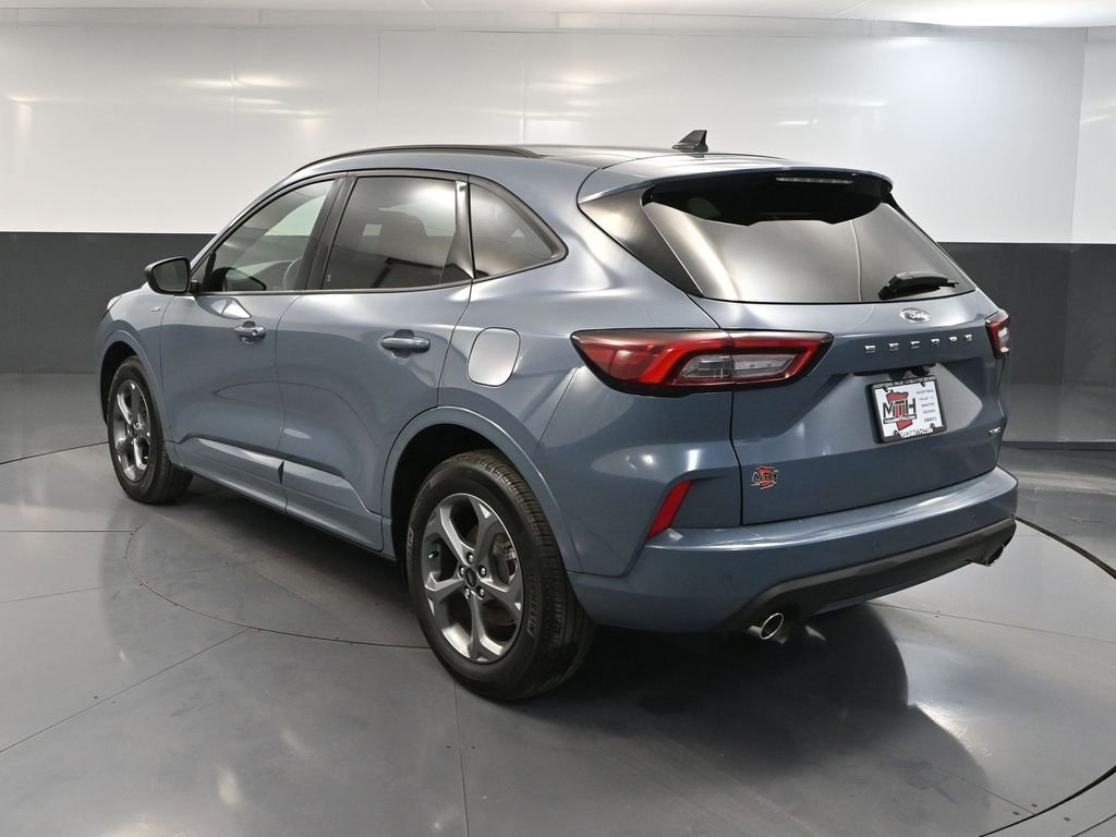 Used 2024 Ford Escape ST-Line w/ Tech Pack #1 image 9