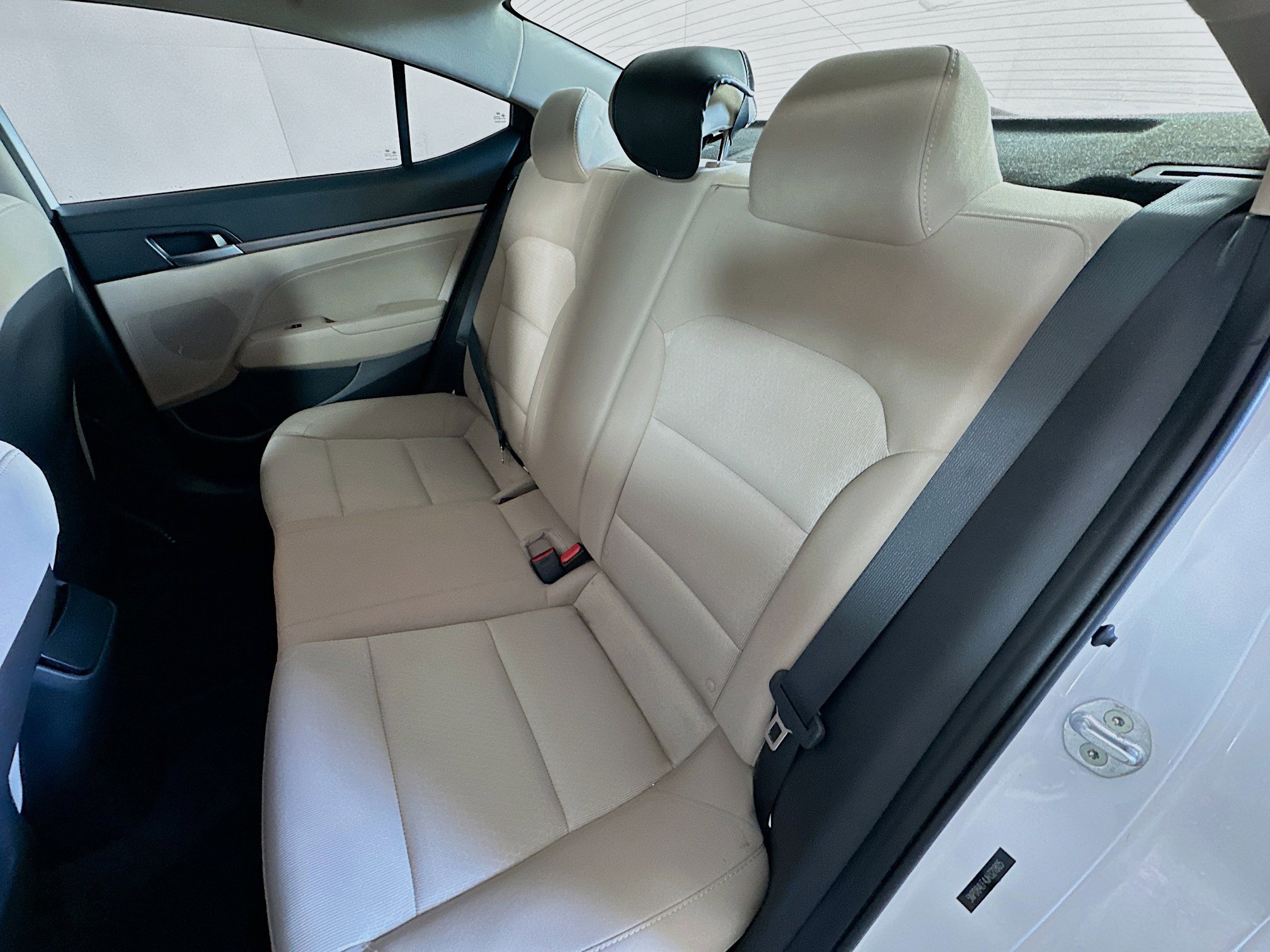 Used 2018 Hyundai Elantra Value Edition image 27