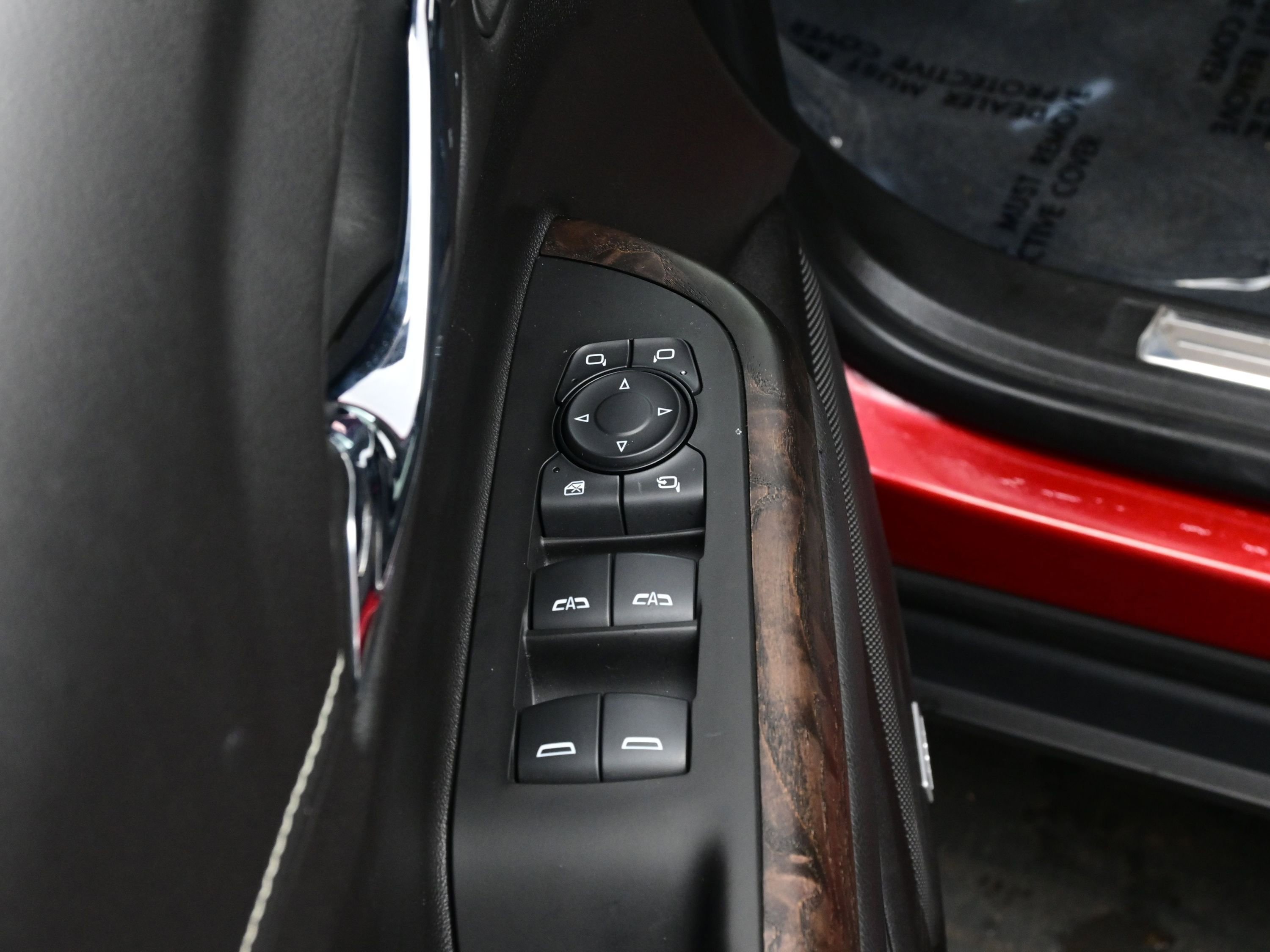 Used 2023 GMC Acadia Denali w/ Denali Ultimate Package image 10