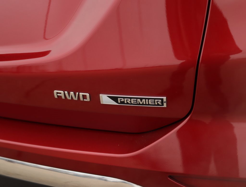 Used 2018 Chevrolet Equinox Premier image 39