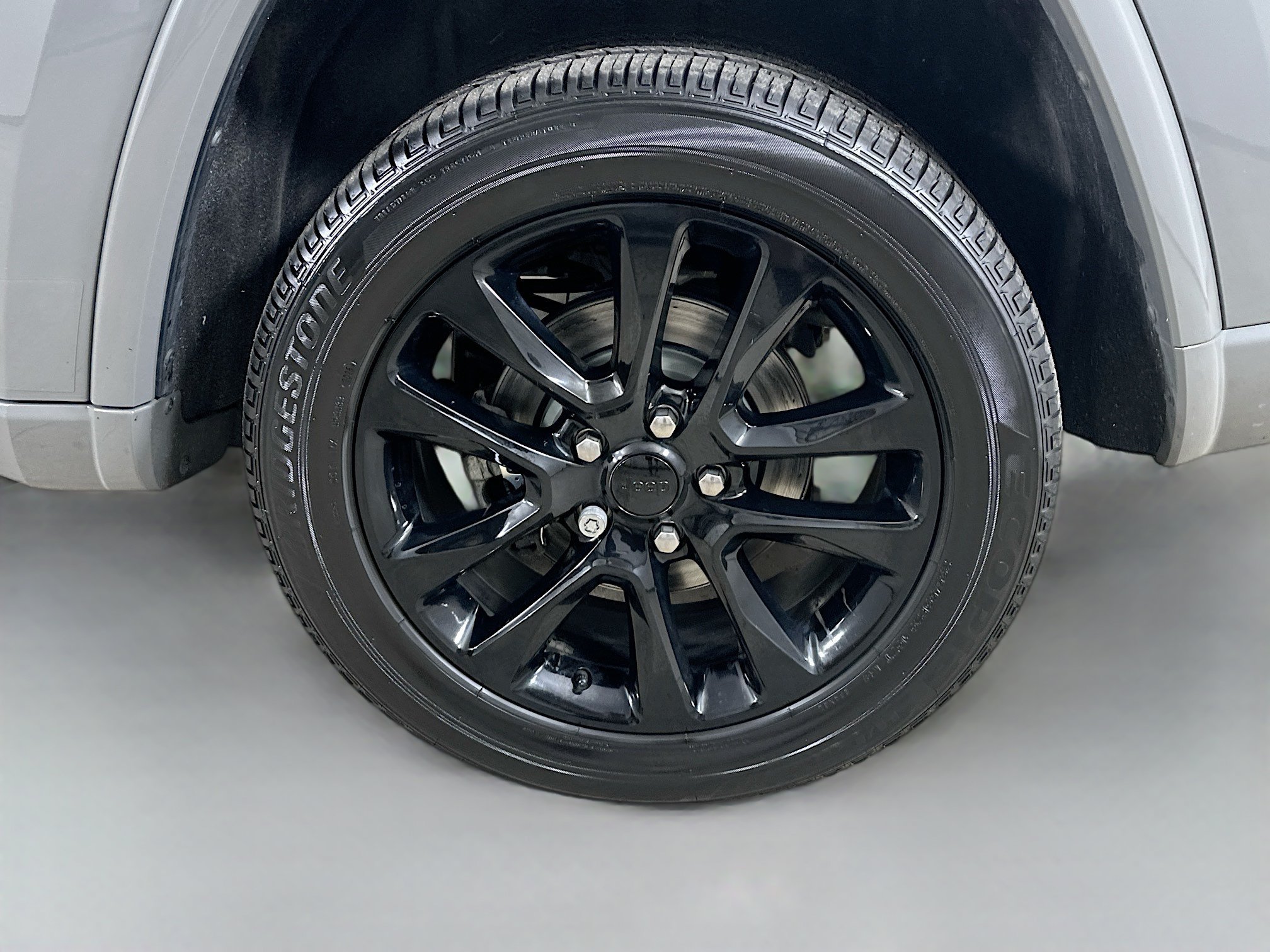 Used 2022 Jeep Grand Cherokee Laredo X AWD/4WD image 37