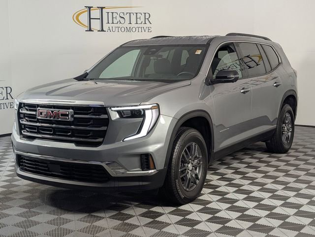 Used 2025 GMC Acadia Elevation image 4