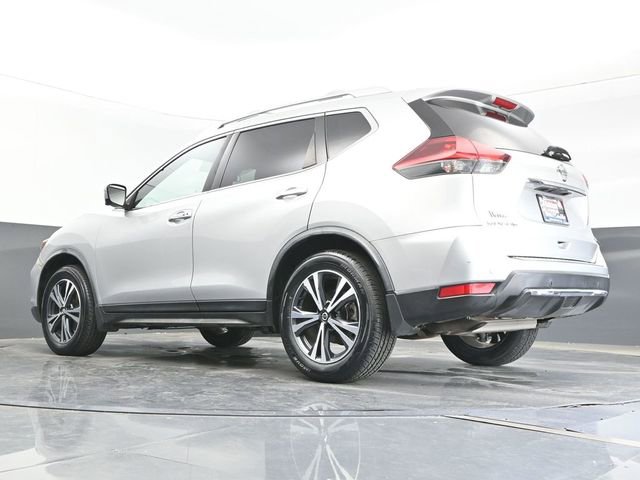 Used 2020 Nissan Rogue SV w/ Premium Package image 22