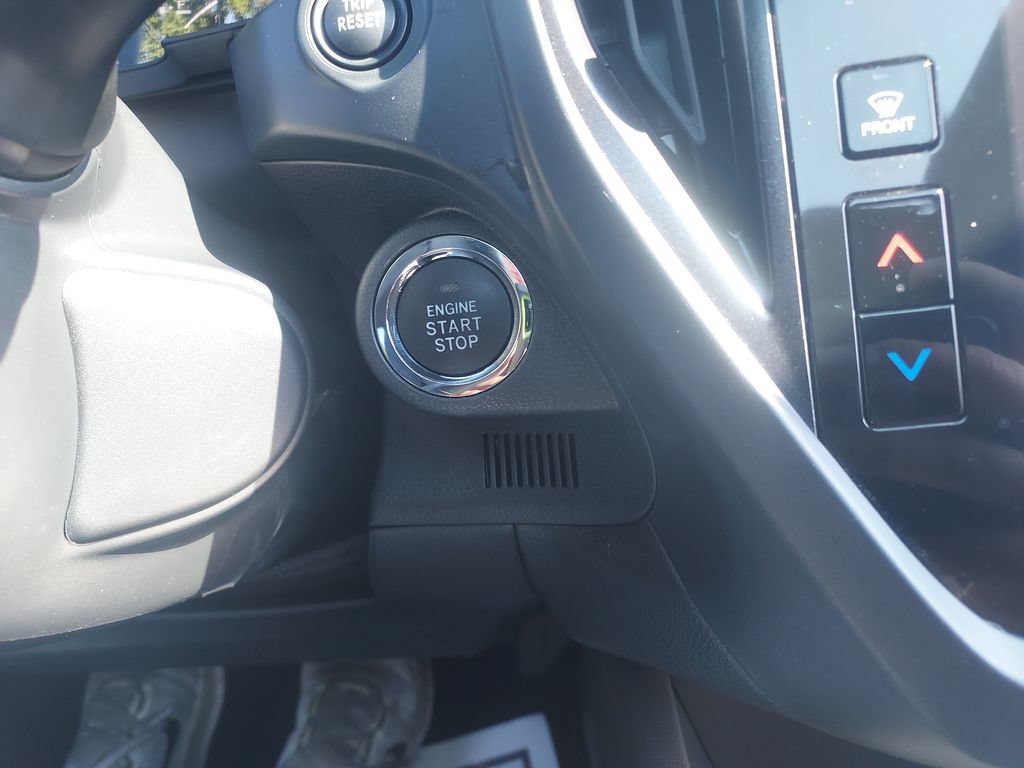 Used 2025 Subaru Forester Premium AWD/4WD image 22
